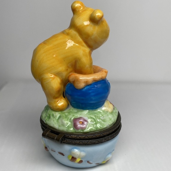 Winnie the Pooh “hunny pot” Trinket Box - Picture 5 of 8